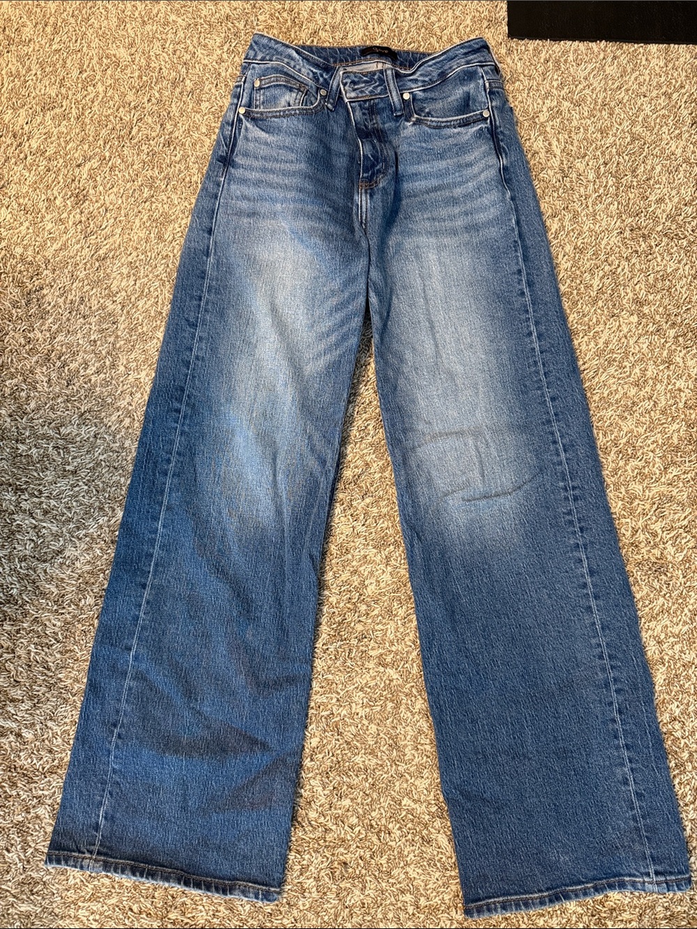 Quince Bella Women’s Straight Jeans - Blue